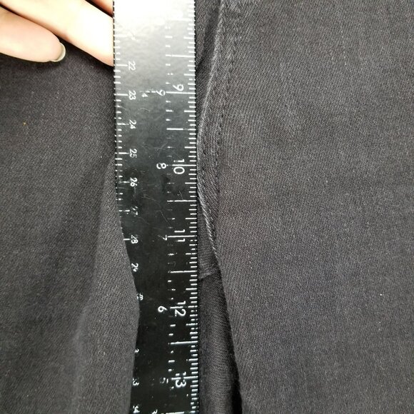 Talbots Jeans Womens 14 Petite Black High Rise Cropped Stretch Denim Capri - Picture 5 of 12
